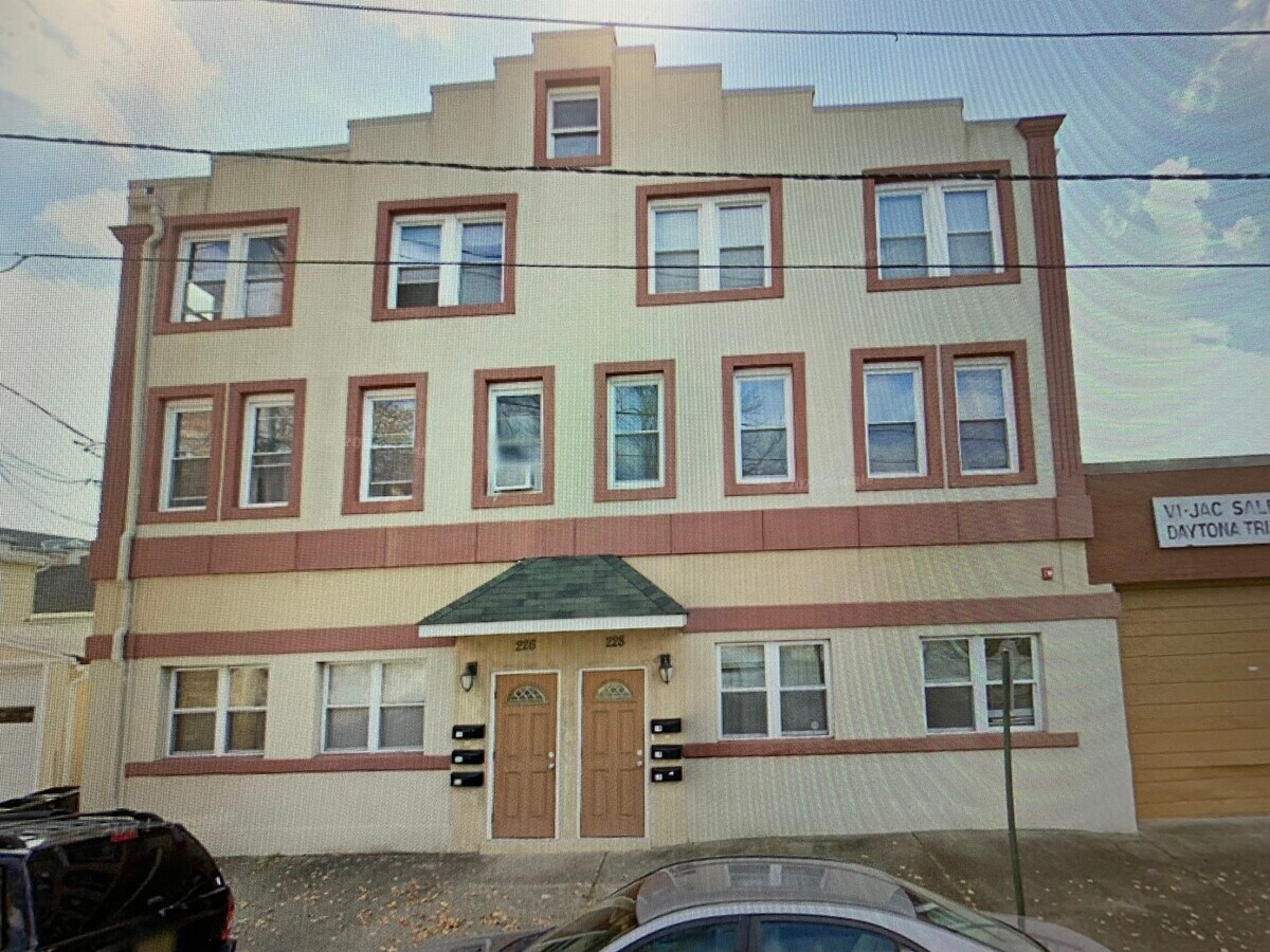 226 Orchard St, East Rutherford, NJ 07073 Industrial for Sale