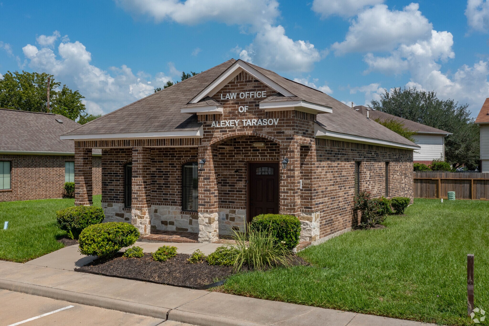 5211 Reading Rd, Rosenberg, TX for sale Primary Photo- Image 1 of 1