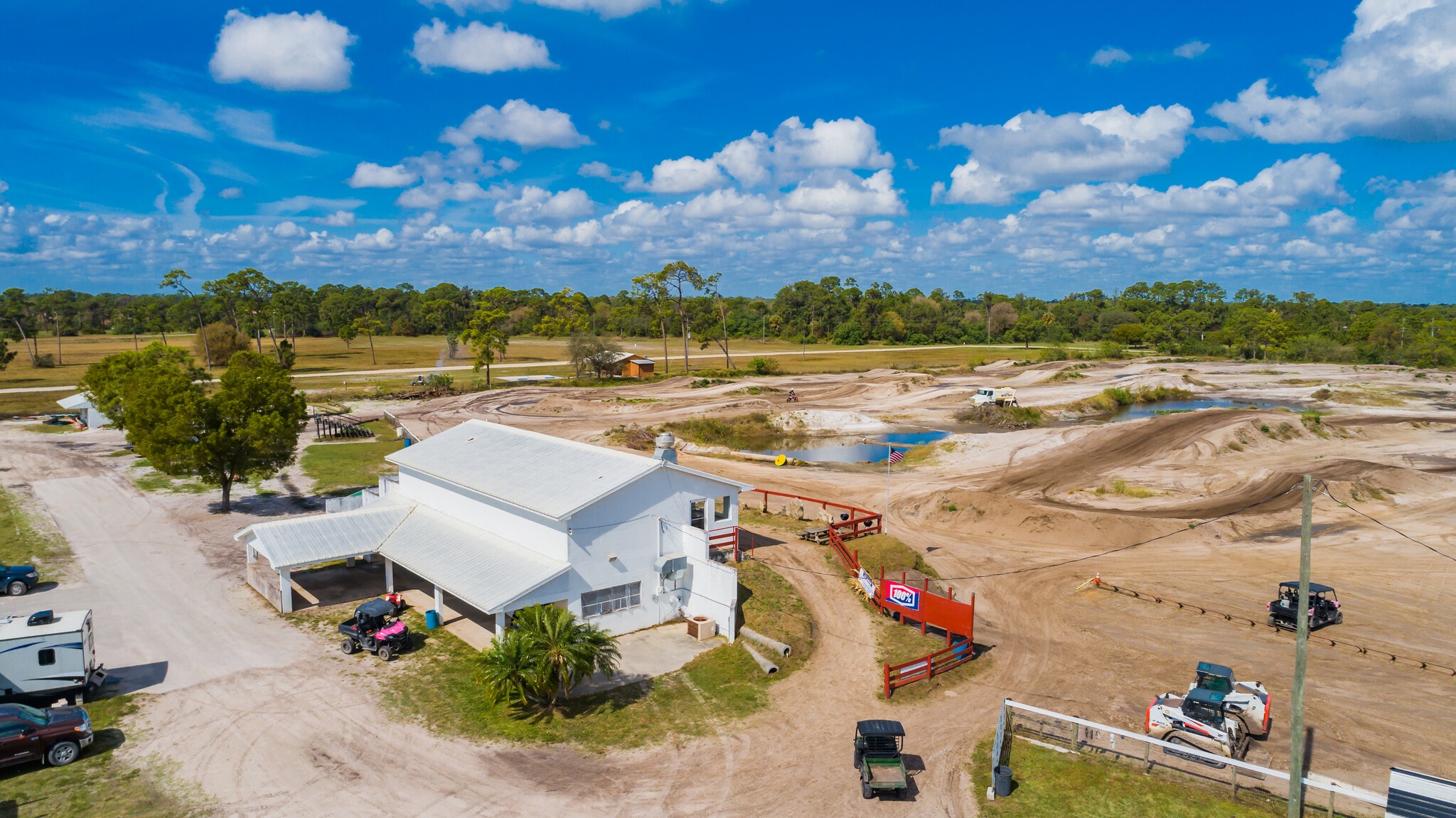 7543 NE 48th St, Okeechobee, FL for sale Primary Photo- Image 1 of 1
