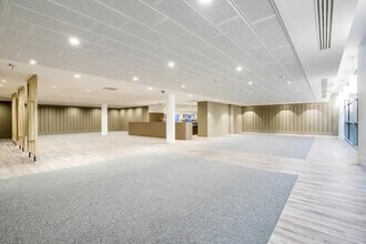 53 Rue Du Port, Nanterre for lease Building Photo- Image 1 of 1