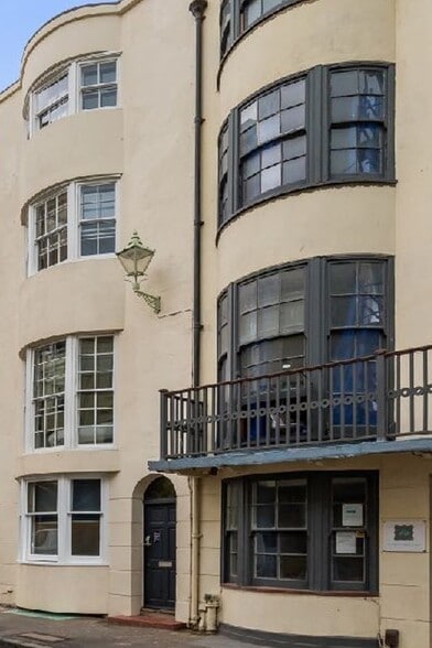 Broad Street and Middle Street, Brighton portfolio of 2 properties for sale on LoopNet.com - Building Photo - Image 2 of 3