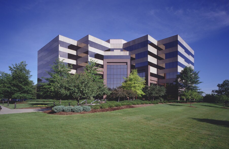 6000 Lombardo Center, Seven Hills, OH 44131