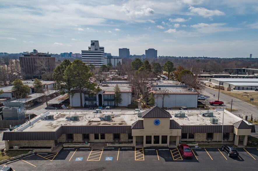 4720 E 51st St, Tulsa, OK for sale - Building Photo - Image 1 of 1
