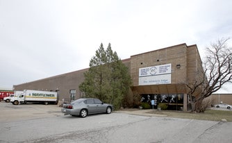 5422-5434 Eagle Industrial Ct, Hazelwood MO - Warehouse