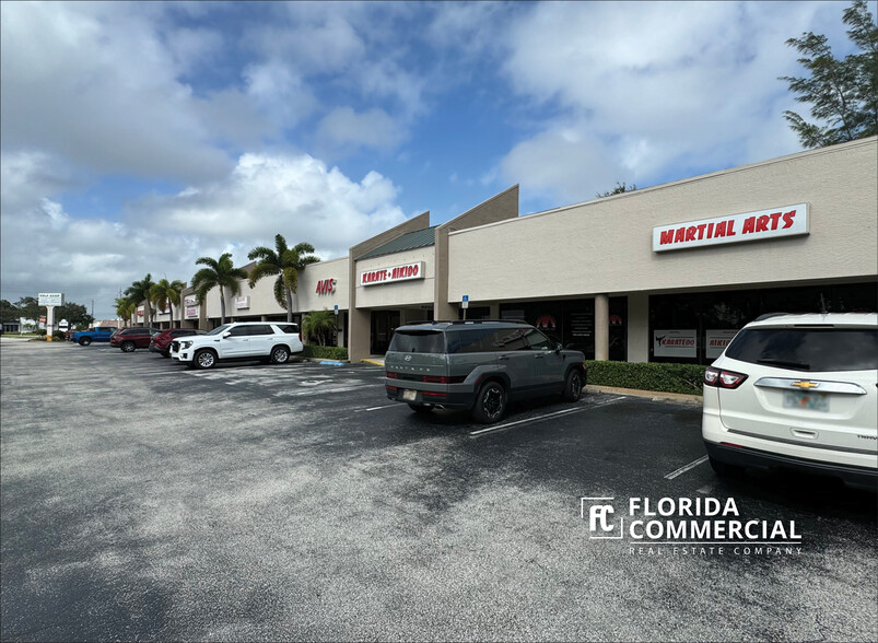 1823 SE Federal Hwy, Stuart, FL for lease - Building Photo - Image 3 of 7