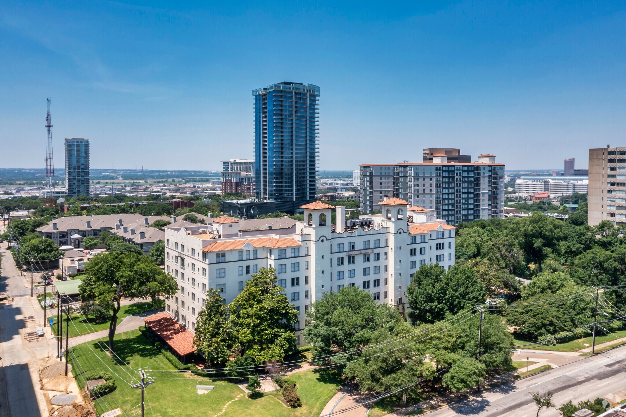 3001 Maple Ave, Dallas, TX 75201 Maple Terrace