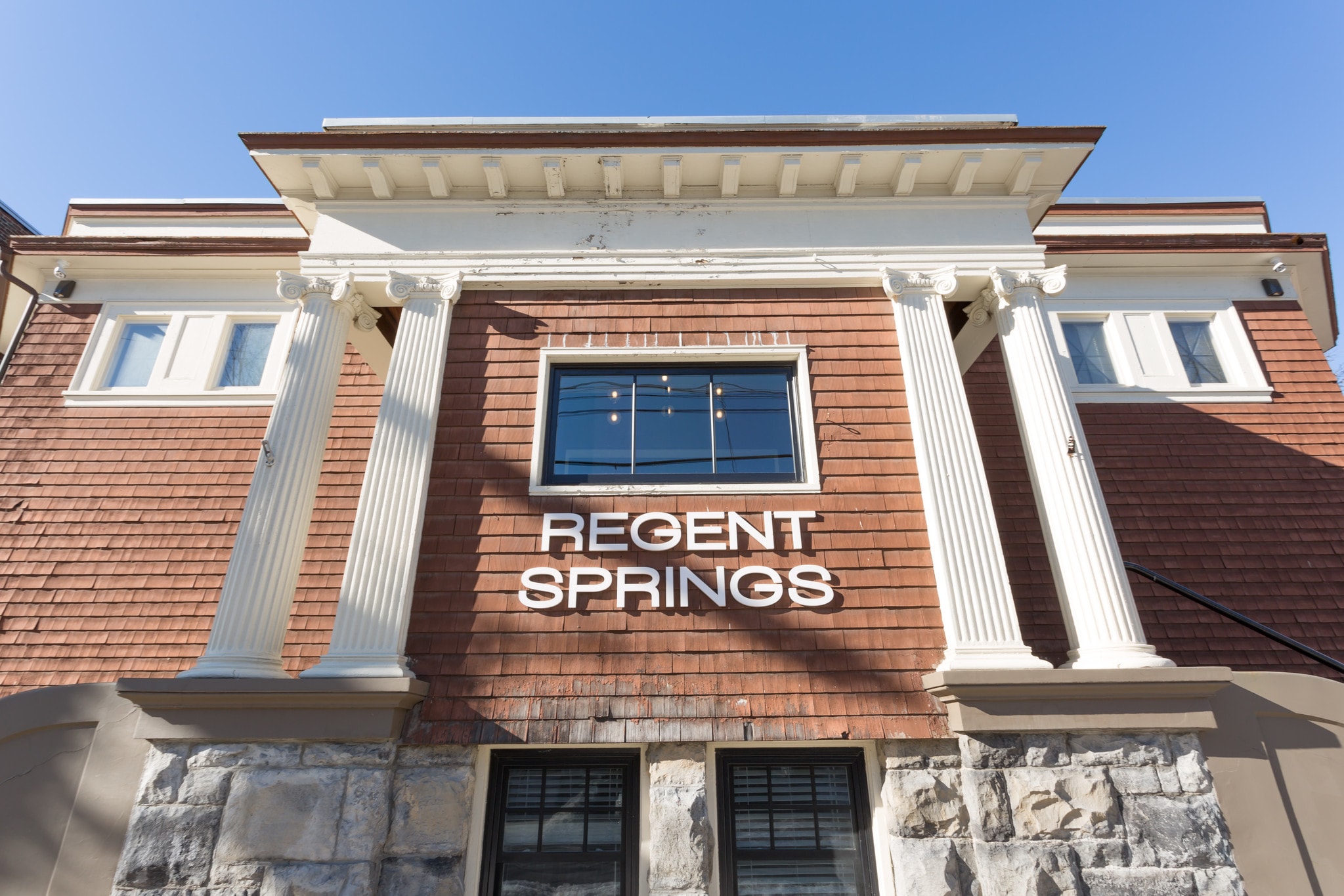 153 Regent St, Saratoga Springs, NY for lease Primary Photo- Image 1 of 20