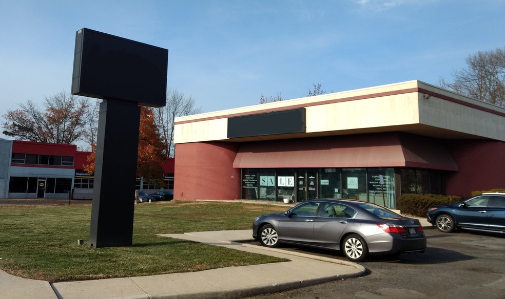 2080 Marlton Pike E, Cherry Hill, NJ for lease - Primary Photo - Image 1 of 5