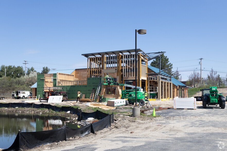 424 Payne Rd, Scarborough, ME for lease - Primary Photo - Image 3 of 4