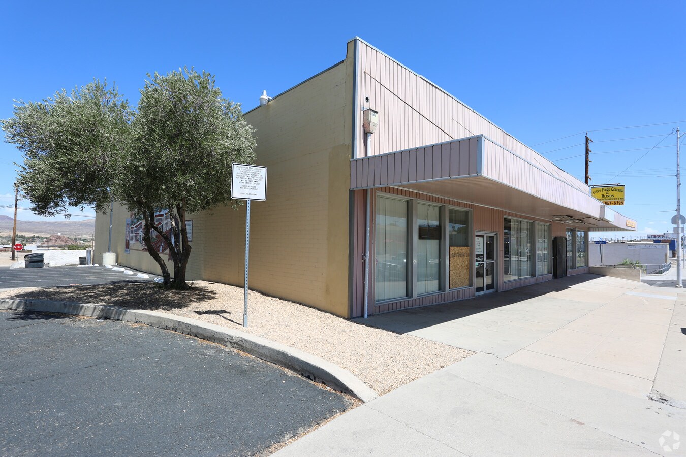 425 E Main St, Barstow, CA 92311