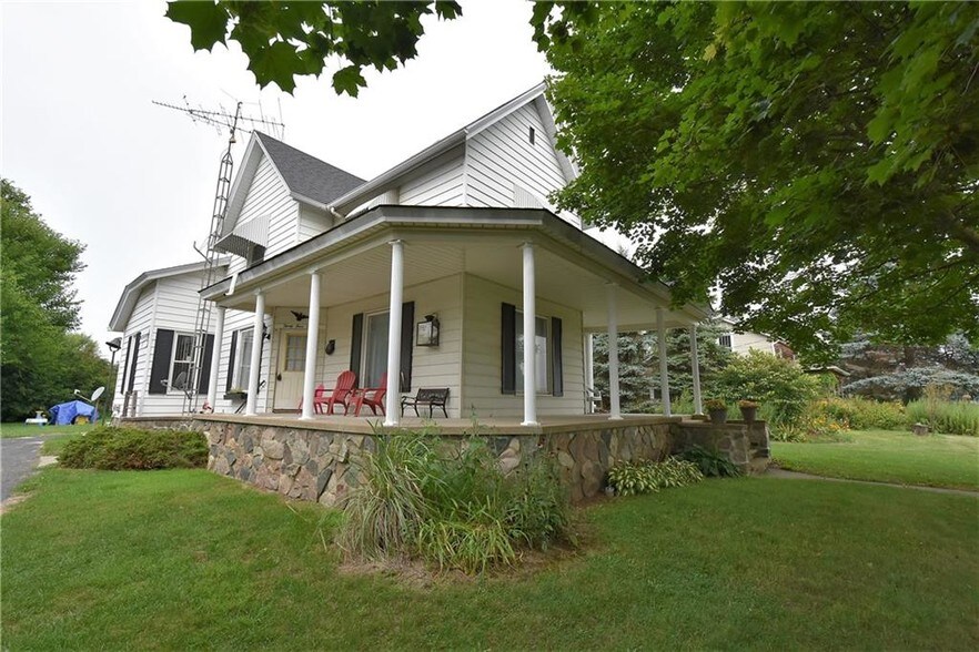 3450 Hadley Rd, Hadley, MI 48440