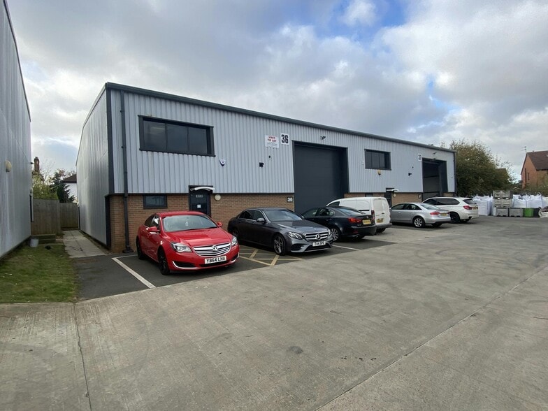 Broomhouse Ln, Doncaster for lease - Building Photo - Image 3 of 24