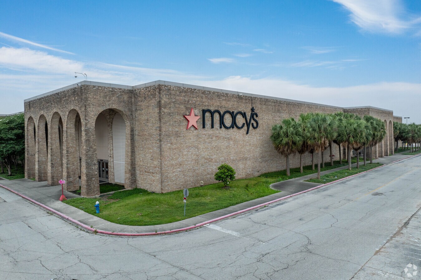 100 Almeda Mall, Houston, TX 77075