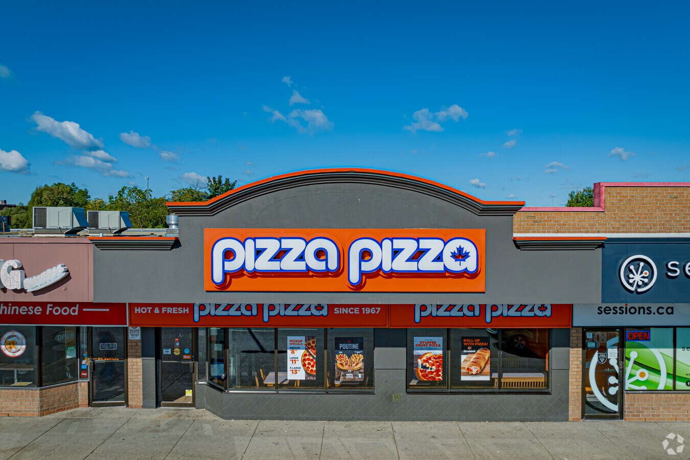 50 Dundurn St S, Hamilton, ON L8P 4W3