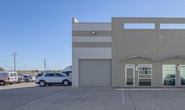 6318 Krone Ln, Laredo, TX for lease Building Photo- Image 1 of 22