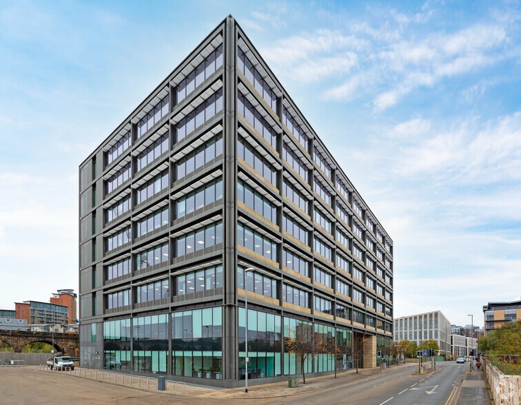 26 Whitehall Rd, Leeds for sale - Primary Photo - Image 1 of 1