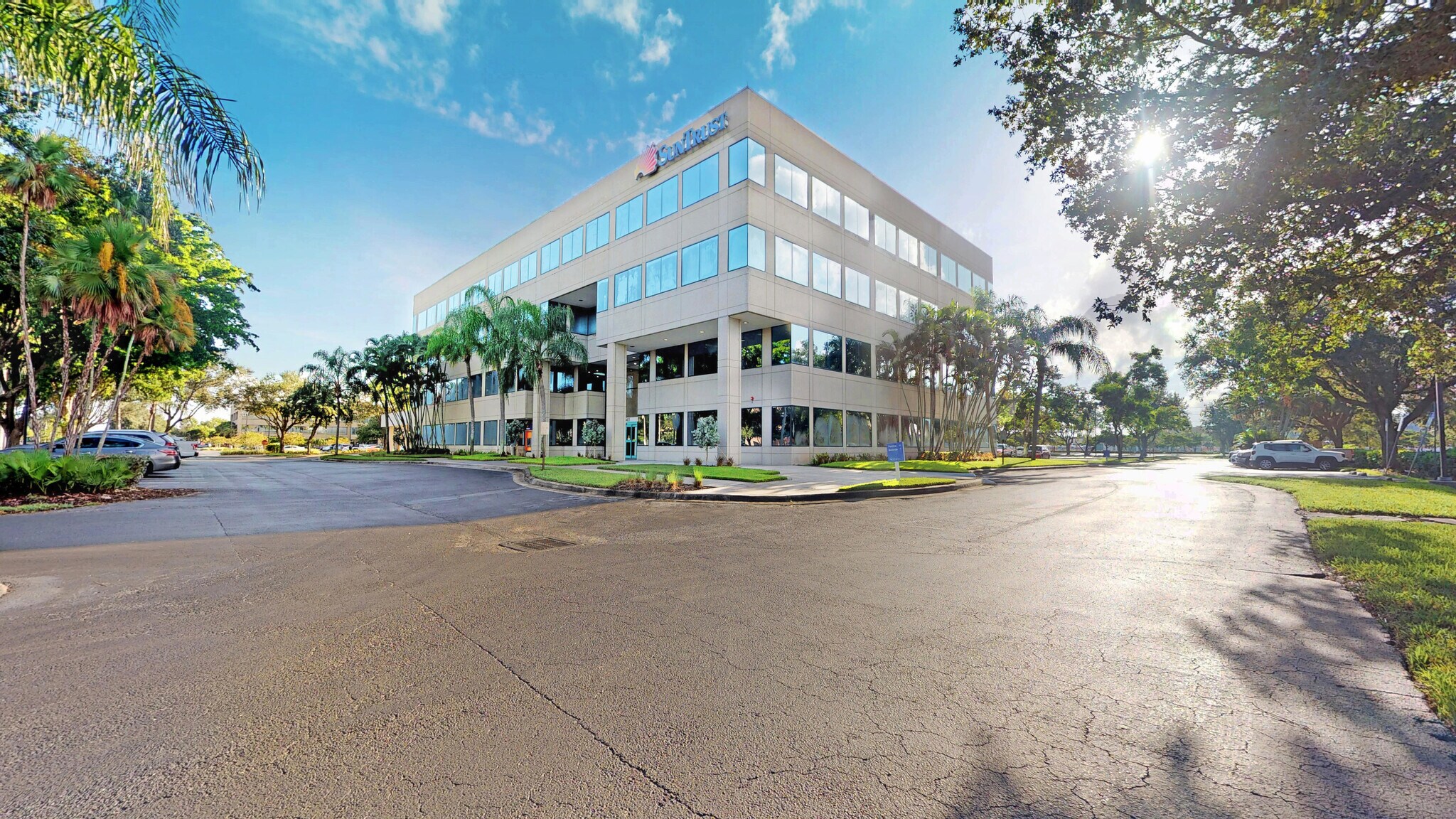 4415 Metro Pky, Fort Myers, FL for lease Building Photo- Image 1 of 9