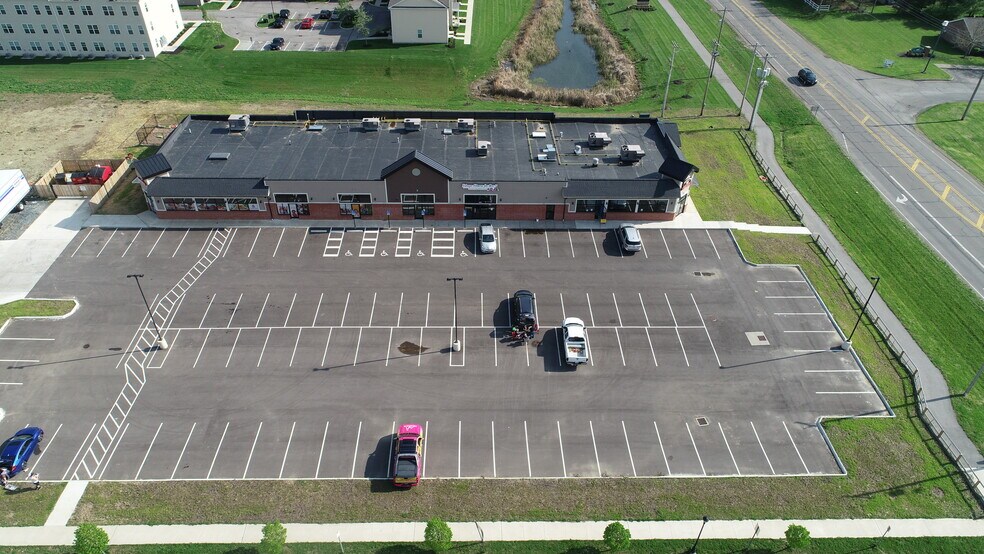 5000 Gender Rd, Canal Winchester, OH 43110