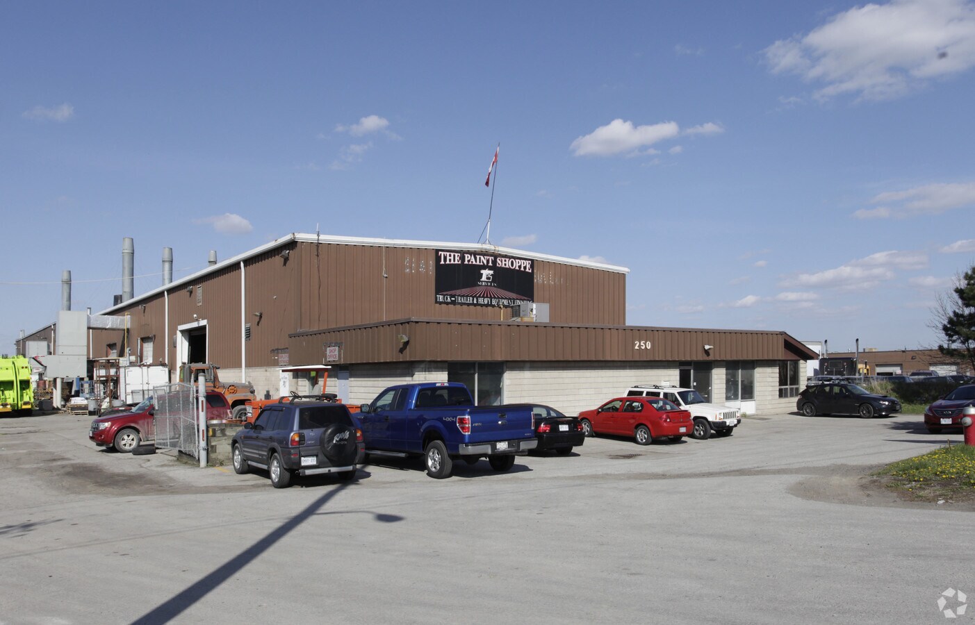 250 Rutherford Rd S, Brampton, ON L6W 3N3