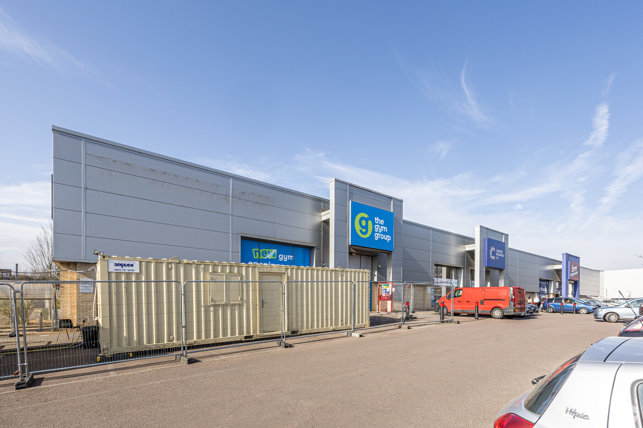 London Rd, Stevenage for sale Primary Photo- Image 1 of 3