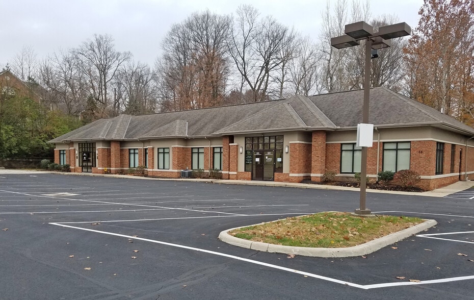 55 Dillmont Dr, Columbus, OH for lease - Building Photo - Image 2 of 3
