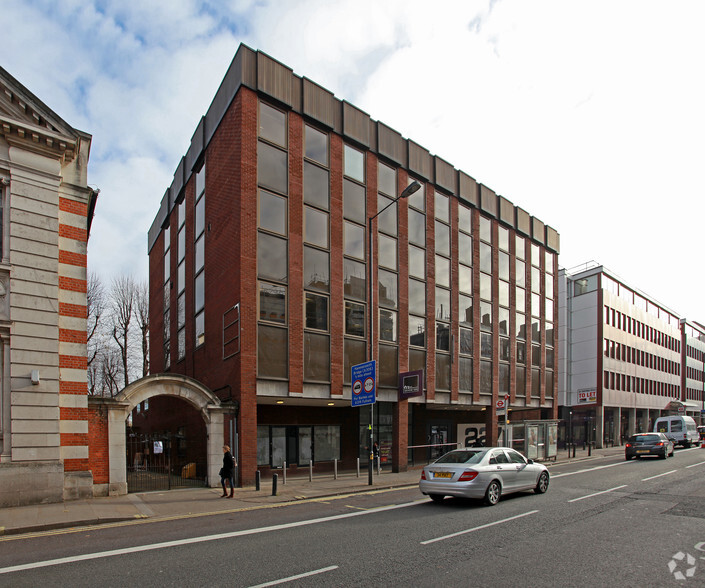 227 Shepherds Bush Rd, London for lease - Building Photo - Image 1 of 10