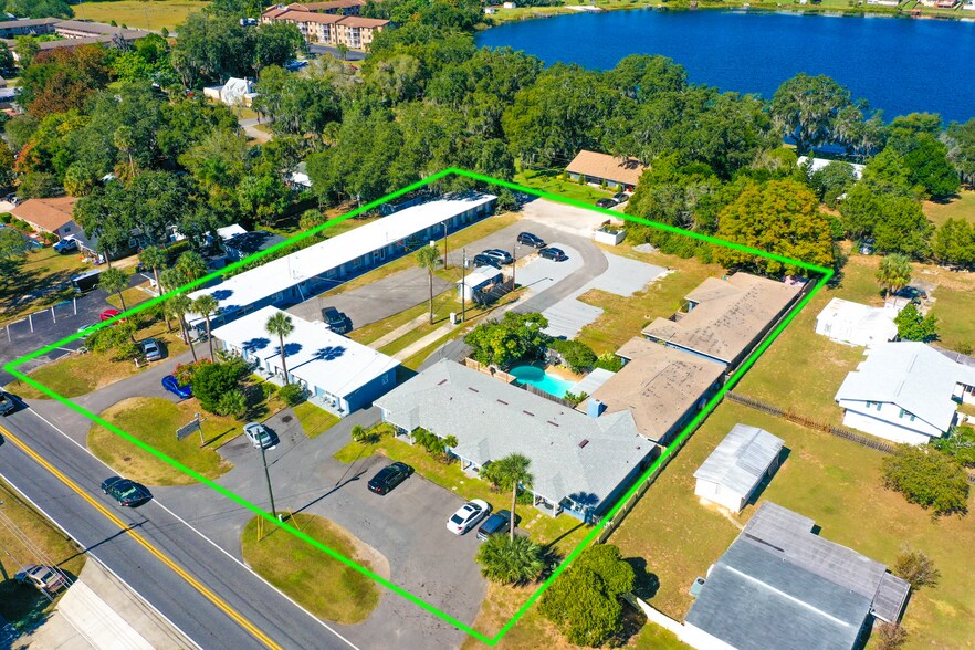 1403 E Alfred St, Tavares, FL 32778 Tavadora Apartments