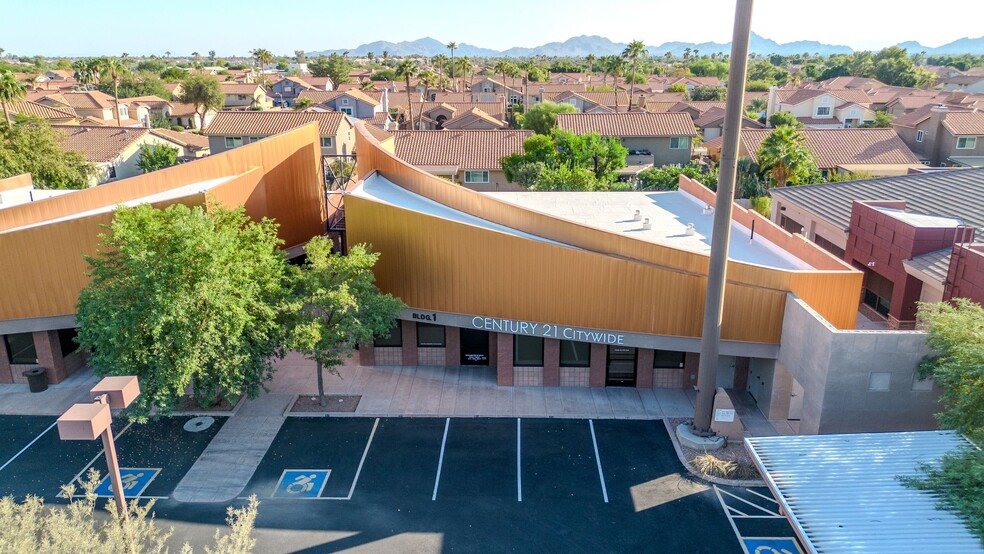 4729 E Union Hills Dr, Phoenix, AZ for lease - Building Photo - Image 1 of 71