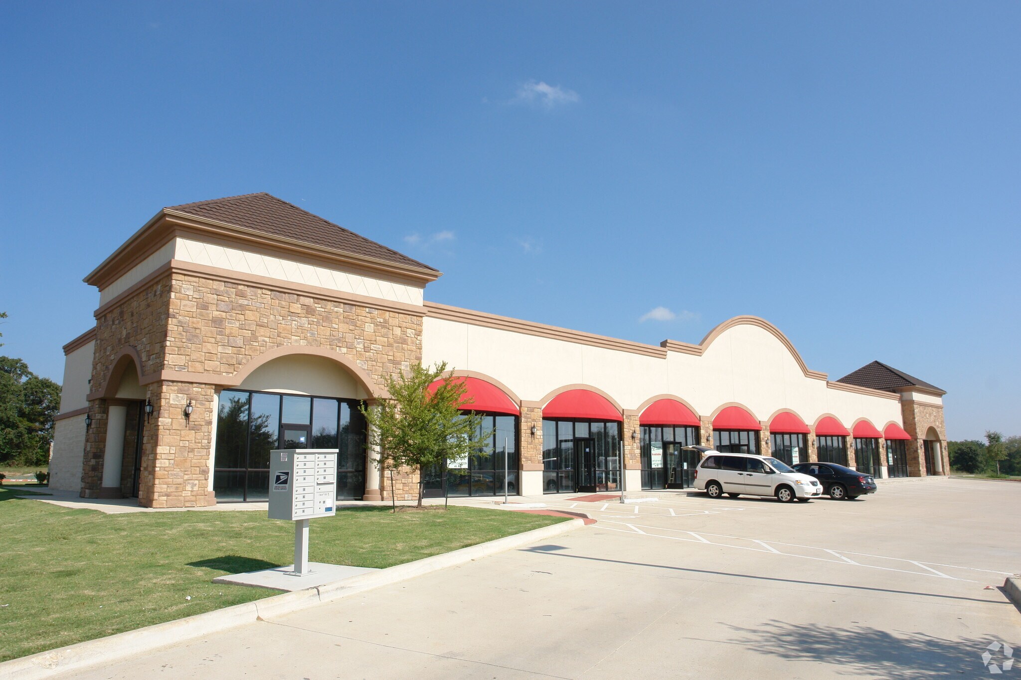 4701 W Sublett Rd, Arlington, TX for sale Primary Photo- Image 1 of 1