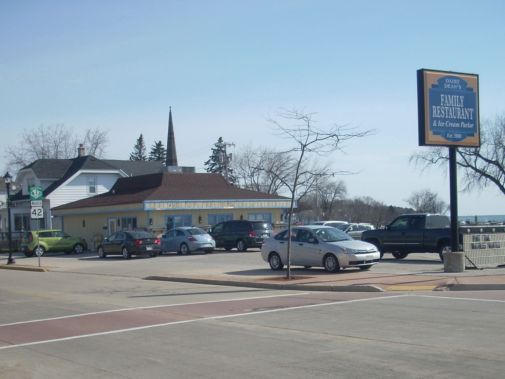 824 4th St, Algoma, WI for sale Primary Photo- Image 1 of 1