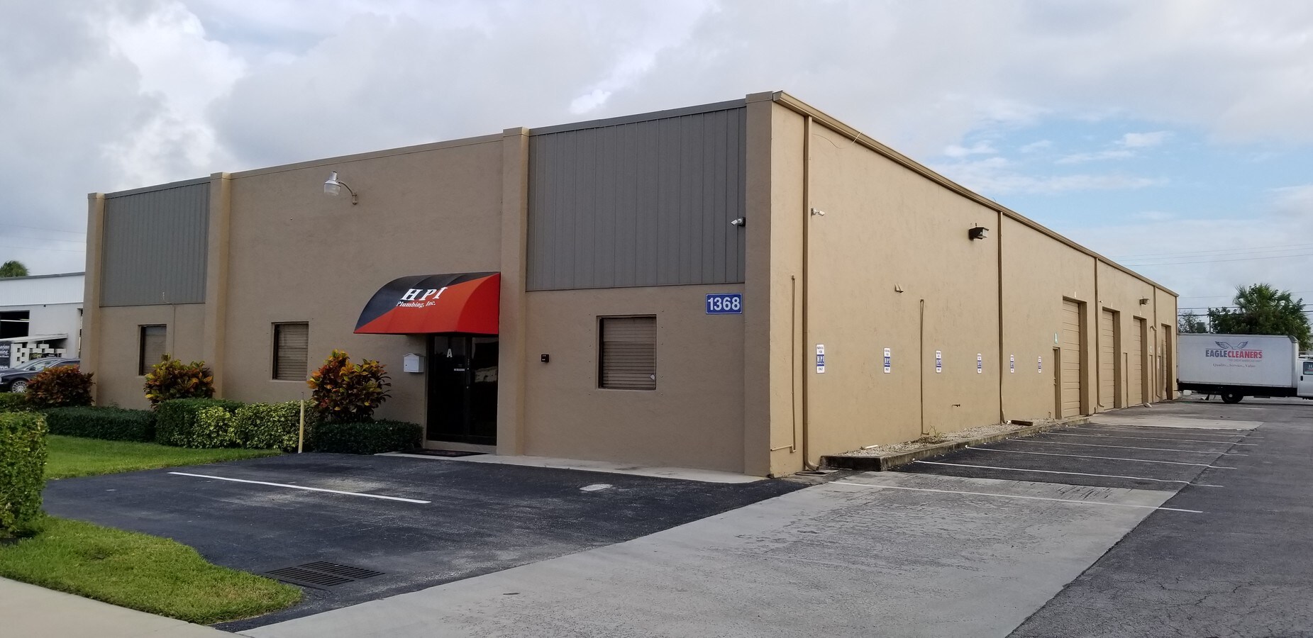 1368 N Killian Dr, Lake Park, FL 33403