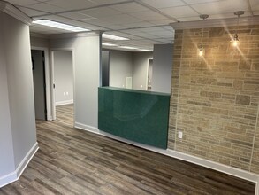 4190 S Plaza Trl, Virginia Beach, VA for lease Interior Photo- Image 1 of 29