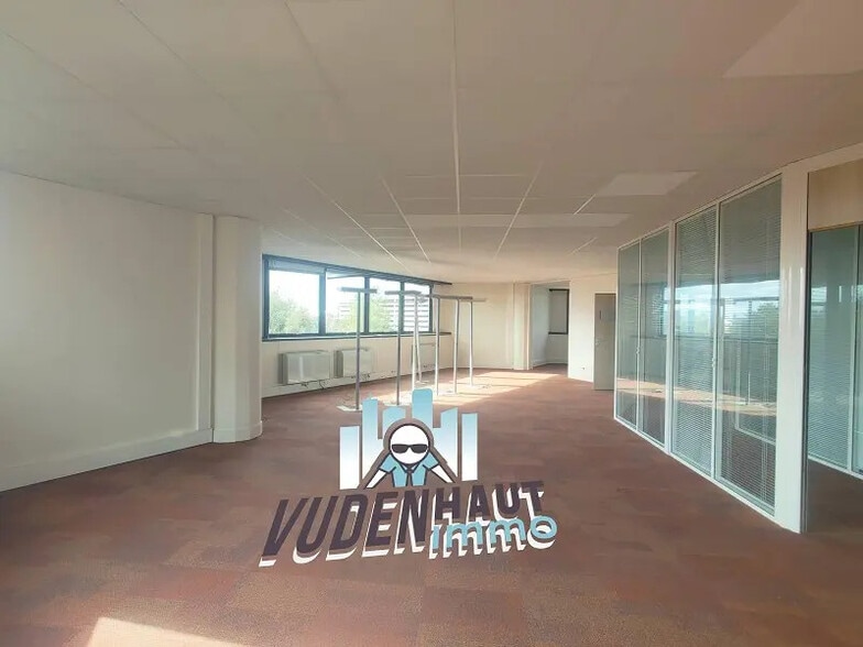 Office in Blagnac for lease - Building Photo - Image 3 of 25