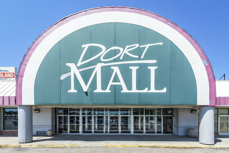 3600 S Dort Hwy, Flint, MI 48507 The Dort Mall