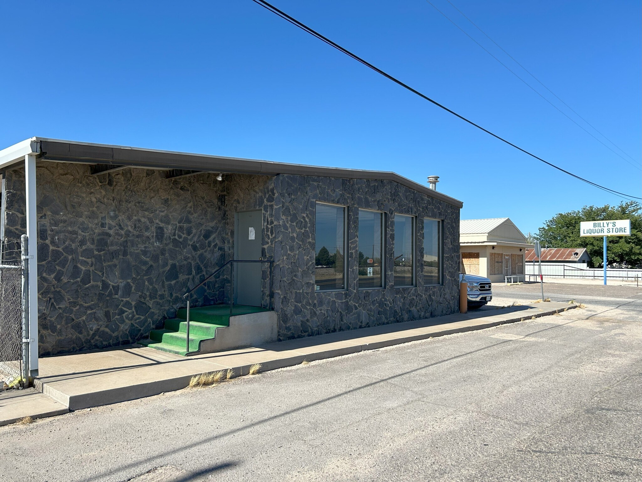810 W Sealy Ave, Monahans, TX for sale Building Photo- Image 1 of 1