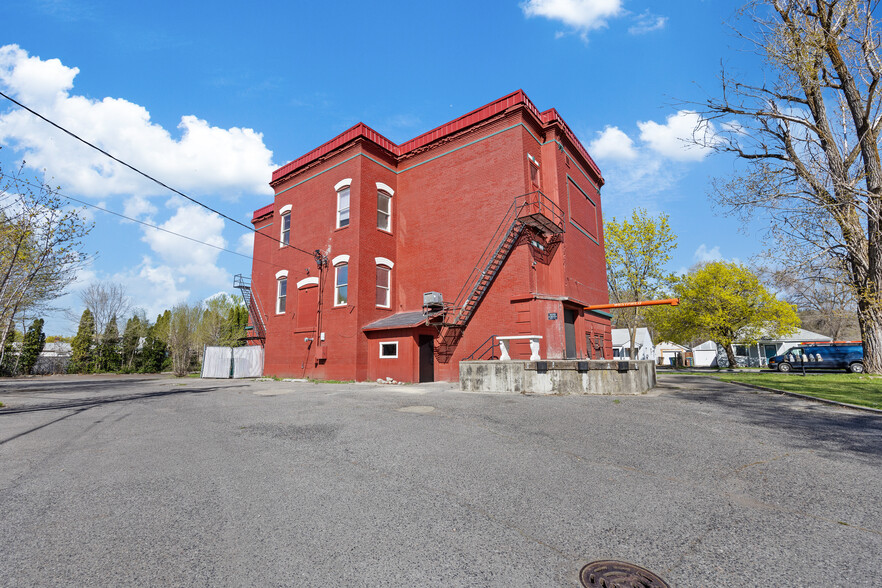 5634 E Commerce Ave, Spokane, WA for sale - Building Photo - Image 3 of 13