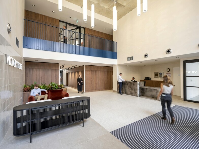 Trafalgar St, Brighton for lease - Building Photo - Image 2 of 10