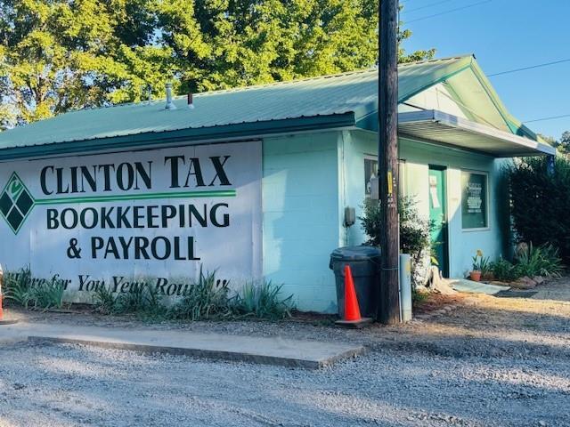 240 Boykin Ct, Clinton, AR for sale - Primary Photo - Image 1 of 41