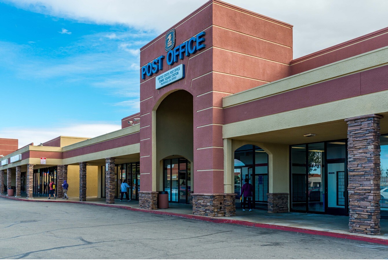 2260 E Palmdale Blvd Palmdale Ca 93550 Medical For Lease Loopnet Com