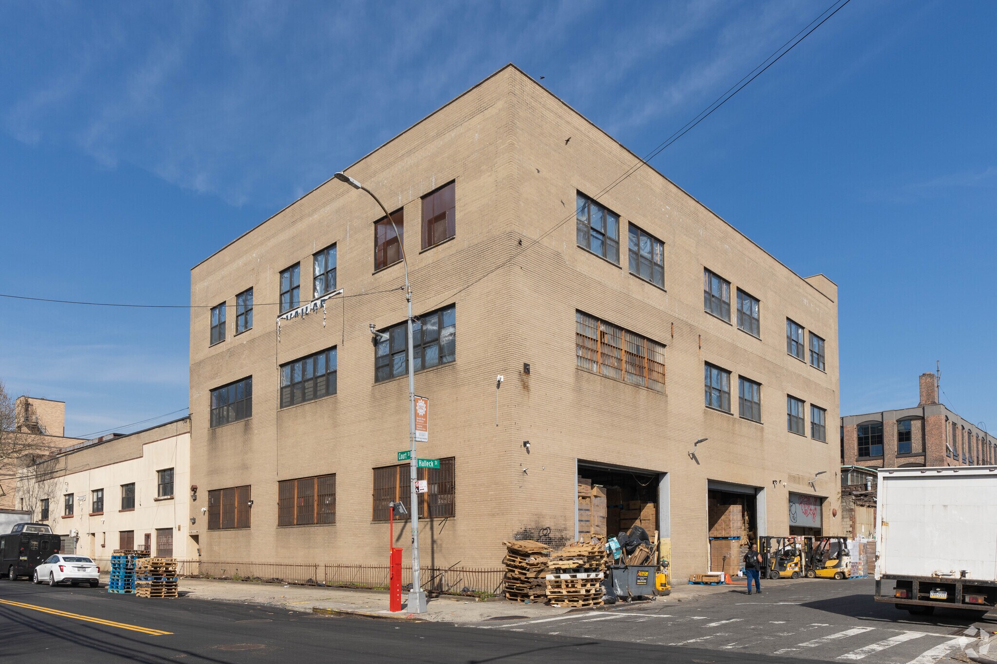 627-641 Court St, Brooklyn, NY for lease Primary Photo- Image 1 of 9