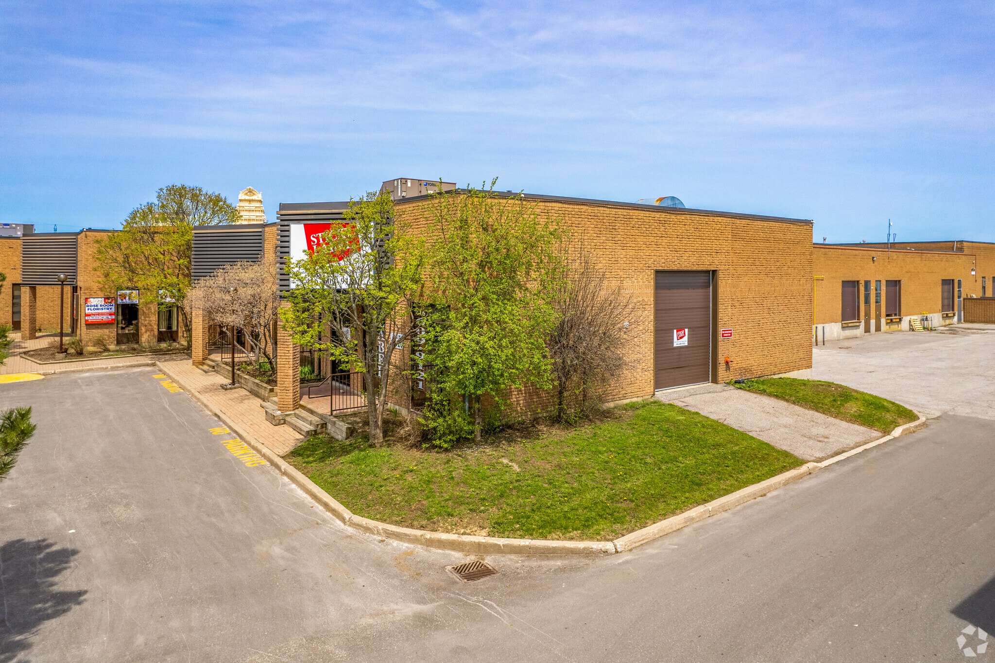 605 Middlefield Rd, Toronto, ON for sale Primary Photo- Image 1 of 1