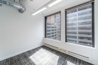 223 W Jackson Blvd, Chicago, IL for lease Interior Photo- Image 2 of 5