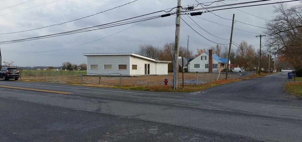 401 Broadkill Rd, Milton, DE for sale - Building Photo - Image 1 of 1