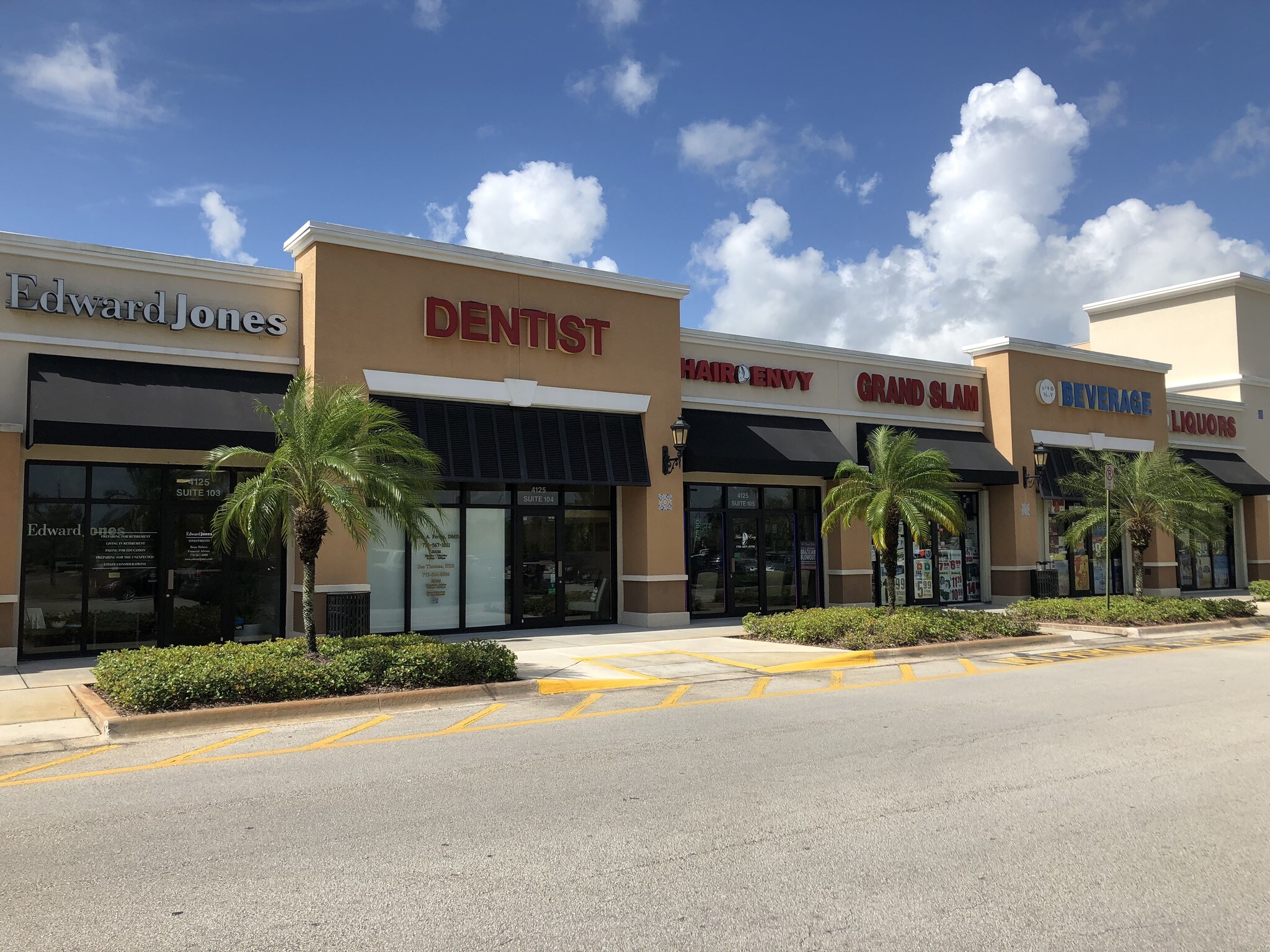 41254165 Oslo Rd, Vero Beach, FL 32968 South Point