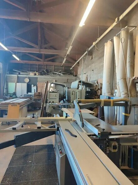 Flex in Bourgoin-Jallieu for sale - Interior Photo - Image 3 of 4