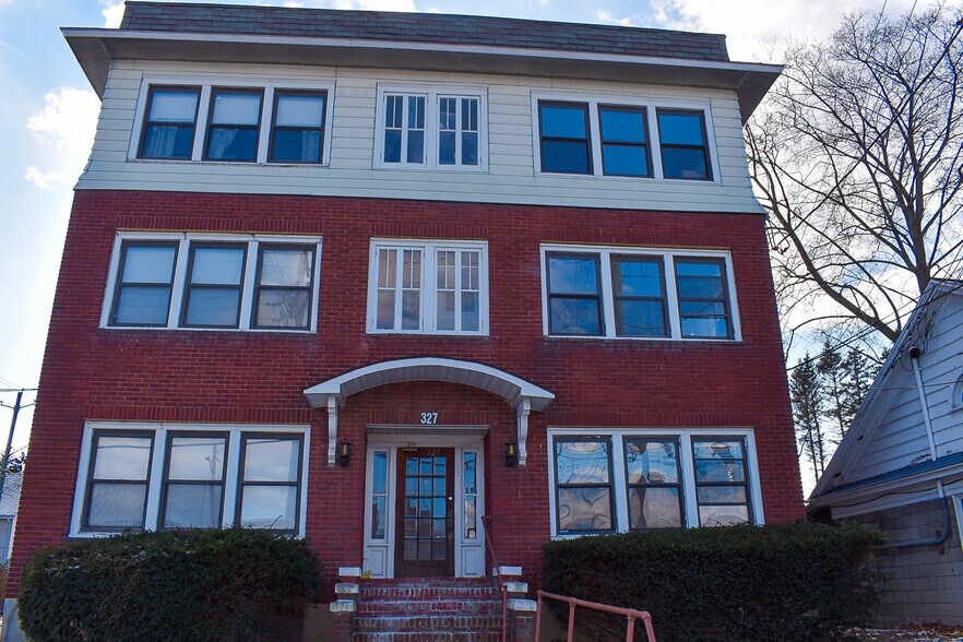 327 Main St, Binghamton, NY for sale - Building Photo - Image 1 of 1