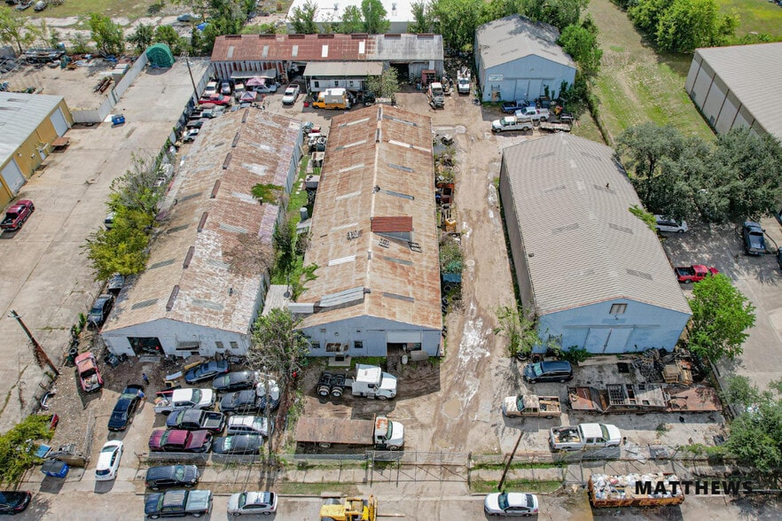 6826 Lindbergh St, Houston, TX for sale - Building Photo - Image 2 of 3