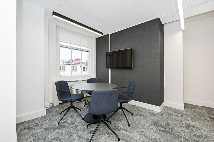 156-170 Regent St, London for lease - Interior Photo - Image 2 of 73