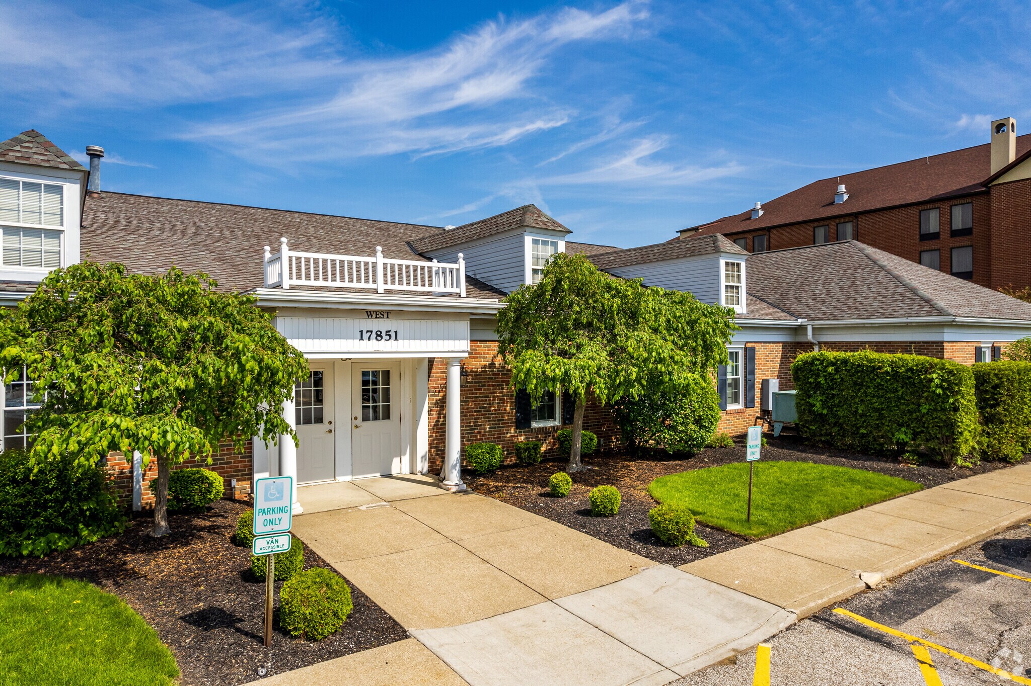 7010 Engle Rd, Middleburg Heights, OH 44130 Jefferson Park