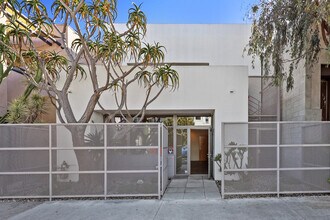 1514 Abbot Kinney Blvd, Los Angeles, CA for lease Building Photo- Image 1 of 21